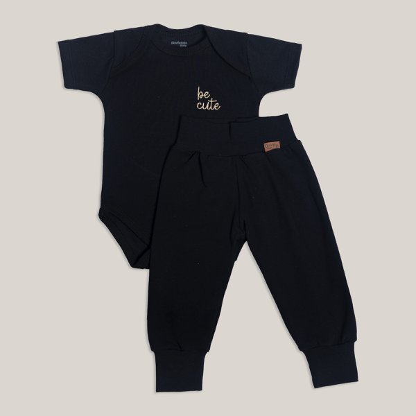 Conjunto Body Basic Manga Curta e Mijão Preto Masculino - 2 Peças Conjunto Body Basic Manga Curta e Mijão Preto Masculino - 2 Peças
