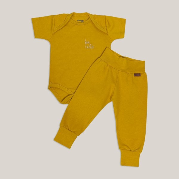 Conjunto Body Basic Manga Curta e Mijão Madeira Ibirá Masculino - 2 Peças Conjunto Body Basic Manga Curta e Mijão Madeira Ibirá Masculino - 2 Peças