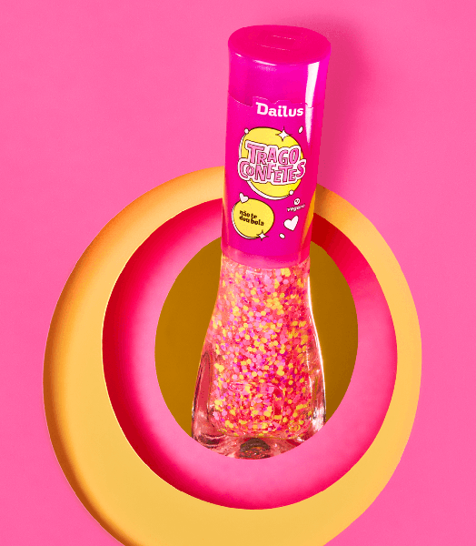 Esmalte Dailus Trago Confetes Não Te Dou Bola 8ml Esmalte Dailus Trago Confetes Não Te Dou Bola 8ml