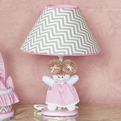 Kit Acessórios Chevron Rosa Abajur + Cesta + Jogo de Potes Kit Acessórios Chevron Rosa Abajur + Cesta + Jogo de Potes