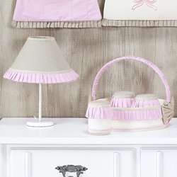 Kit Acessórios Elegance Rosa Abajur + Cesta + Jogo de Potes Kit Acessórios Elegance Rosa Abajur + Cesta + Jogo de Potes