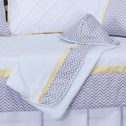 Toalha de Banho de Bebê Chevron Noblesse Amarelo com Capuz Toalha de Banho de Bebê Chevron Noblesse Amarelo com Capuz