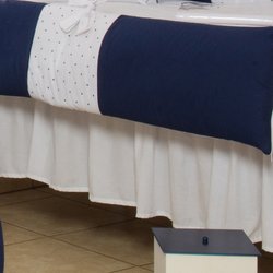 Saia de Berço Coroa Real Marinho 100% Algodão 2 Lados Saia de Berço Coroa Real Marinho 100% Algodão 2 Lados