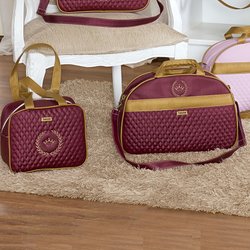 Kit Bolsa Maternidade Puppi Coroa Bordô e Dourado G e P Kit Bolsa Maternidade Puppi Coroa Bordô e Dourado G e P
