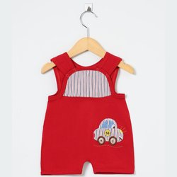 Jardineira de Bebê Carrinho Vermelho 100% Algodão Jardineira de Bebê Carrinho Vermelho 100% Algodão