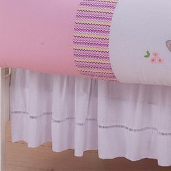 Saia de Berço Petit Rosa - Branco 100% Algodão Saia de Berço Petit Rosa - Branco 100% Algodão
