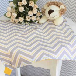 Naninha para Bebê Leão Chevron Amarelo Naninha para Bebê Leão Chevron Amarelo