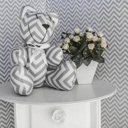 Ursinho Decorativo Chevron Cinza Ursinho Decorativo Chevron Cinza