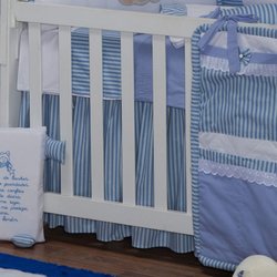 Saia de Berço Ursinho Prince Listras Azul 100% Algodão Saia de Berço Ursinho Prince Listras Azul 100% Algodão