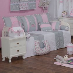 Kit Cama Babá Fiori Floral Rosa e Cinza 100% Algodão 10 Peças Kit Cama Babá Fiori Floral Rosa e Cinza 100% Algodão 10 Peças