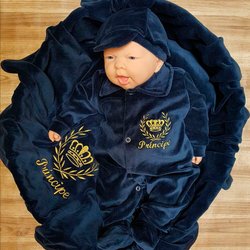 Saída de Maternidade Coroa Real Marinho Plush 3 Peças Saída de Maternidade Coroa Real Marinho Plush 3 Peças