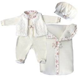 Saída de Maternidade Luxo Palha Plush 4 Peças Saída de Maternidade Luxo Palha Plush 4 Peças