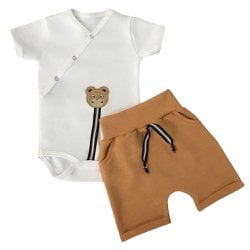 Conjunto de Bebê Body Off White e Shorts Mostarda Conjunto de Bebê Body Off White e Shorts Mostarda