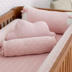 Kit Berço Tricot Margot Chevron e Poá Rosa 6 Peças Kit Berço Tricot Margot Chevron e Poá Rosa 6 Peças