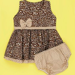 Vestido Oncinha Bege - Marrom + Calcinha 2 Peças Vestido Oncinha Bege - Marrom + Calcinha 2 Peças
