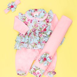 Saída de Maternidade Valentina Rosa e Floral Azul 4 Peças Saída de Maternidade Valentina Rosa e Floral Azul 4 Peças