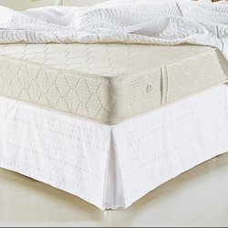 Saia Box Para Cama Casal King de Layse Branco ou Palha Saia Box Para Cama Casal King de Layse Branco ou Palha