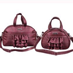 Conjunto de Bolsas Maternidade Frufru Vermelho 2 Peças Conjunto de Bolsas Maternidade Frufru Vermelho 2 Peças