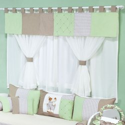 Cortina Quarto de Bebê Urso Palha e Verde Cortina Quarto de Bebê Urso Palha e Verde