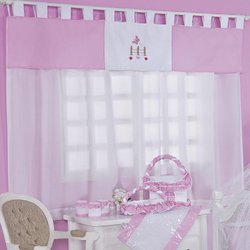 Cortina Para Quarto de Bebê Manu Rosa 3 Peças 2,00M Cortina Para Quarto de Bebê Manu Rosa 3 Peças 2,00M