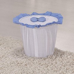 Lixeira Pipa Branco e Azul Lixeira Pipa Branco e Azul
