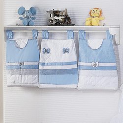 Porta Fraldas Para Varão Ursinhos Atletas Branco - Azul 3 Peças Porta Fraldas Para Varão Ursinhos Atletas Branco - Azul 3 Peças