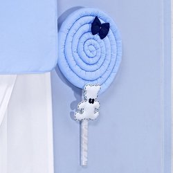 Enfeite de Porta Pirulito Urso Rei Azul Enfeite de Porta Pirulito Urso Rei Azul