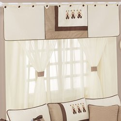 Cortina Para Quarto de Bebê Pequeno Urso Bege Cortina Para Quarto de Bebê Pequeno Urso Bege