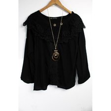 Blusa Manga Longa Rendada Ref. SD676BK Blusa Manga Longa Rendada Ref. SD676BK