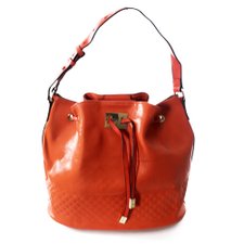Bolsa de Ombro Detalhes Dourados e Matelassê Bolsa de Ombro Detalhes Dourados e Matelassê