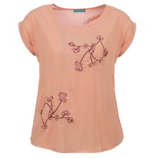 Blusa com Flores Orientais (Plus size) Blusa com Flores Orientais (Plus size)