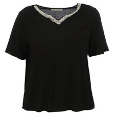 Blusa Delicada com Pedrarias (Plus Size) Blusa Delicada com Pedrarias (Plus Size)