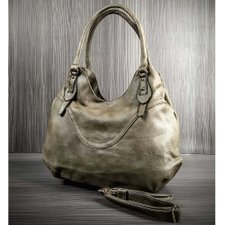 Bolsa de Ombro Detalhes em Dourado Bolsa de Ombro Detalhes em Dourado