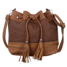 Bolsa Saco Com Franja E Detalhes Em 3D Bolsa Saco Com Franja E Detalhes Em 3D