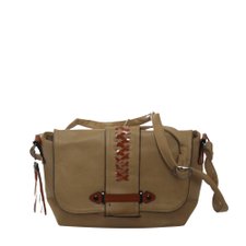 Bolsa Transversal Grande Detalhes Em Franja e Verniz Trançado Bolsa Transversal Grande Detalhes Em Franja e Verniz Trançado