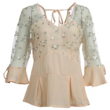 Blusa Tule com Guipir Floral Bordado e Meia Manga Flare Blusa Tule com Guipir Floral Bordado e Meia Manga Flare