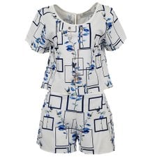Conjuntinho Blusa e Shorts Estampa Floral com Pingente Conjuntinho Blusa e Shorts Estampa Floral com Pingente
