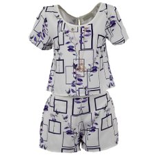 Conjuntinho Blusa e Shorts Estampa Floral com Pingente Conjuntinho Blusa e Shorts Estampa Floral com Pingente