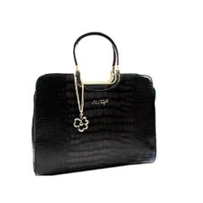 Bolsa de Verniz Detalhes Metálicos Bolsa de Verniz Detalhes Metálicos