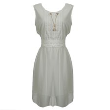 Vestido Regata Acinturado Guipir + Pingente Vestido Regata Acinturado Guipir + Pingente