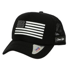 Boné Trucker Com Estampa Em Alto Relevo Boné Trucker Com Estampa Em Alto Relevo