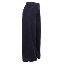 Calça Pantalona Lisa Alonga Silhueta Calça Pantalona Lisa Alonga Silhueta