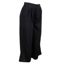 Calça Pantacourt Clássica com Forro Calça Pantacourt Clássica com Forro