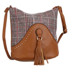 Bolsa Transversal Xadrez Vichy Com Tachas e Tassel Bolsa Transversal Xadrez Vichy Com Tachas e Tassel