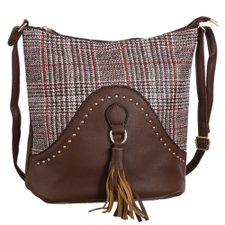 Bolsa Transversal Xadrez Vichy Com Tachas e Tassel Bolsa Transversal Xadrez Vichy Com Tachas e Tassel