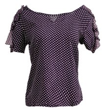 Blusa Estampa Poá Com Babados E Renda Na Manga Blusa Estampa Poá Com Babados E Renda Na Manga