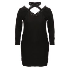 Vestido Plus Size Gola Alta Vazada Com Detalhes Metálicos Vestido Plus Size Gola Alta Vazada Com Detalhes Metálicos