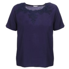 Blusa Plus Size Com Guipir Na Gola Blusa Plus Size Com Guipir Na Gola