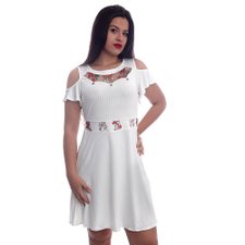 Vestido Com Tule Bordado E Ombro Vazado Vestido Com Tule Bordado E Ombro Vazado