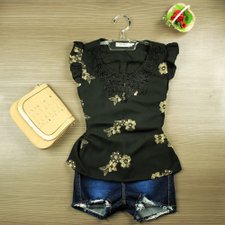 Blusa Feminina Decote Bordado E Rendado Blusa Feminina Decote Bordado E Rendado